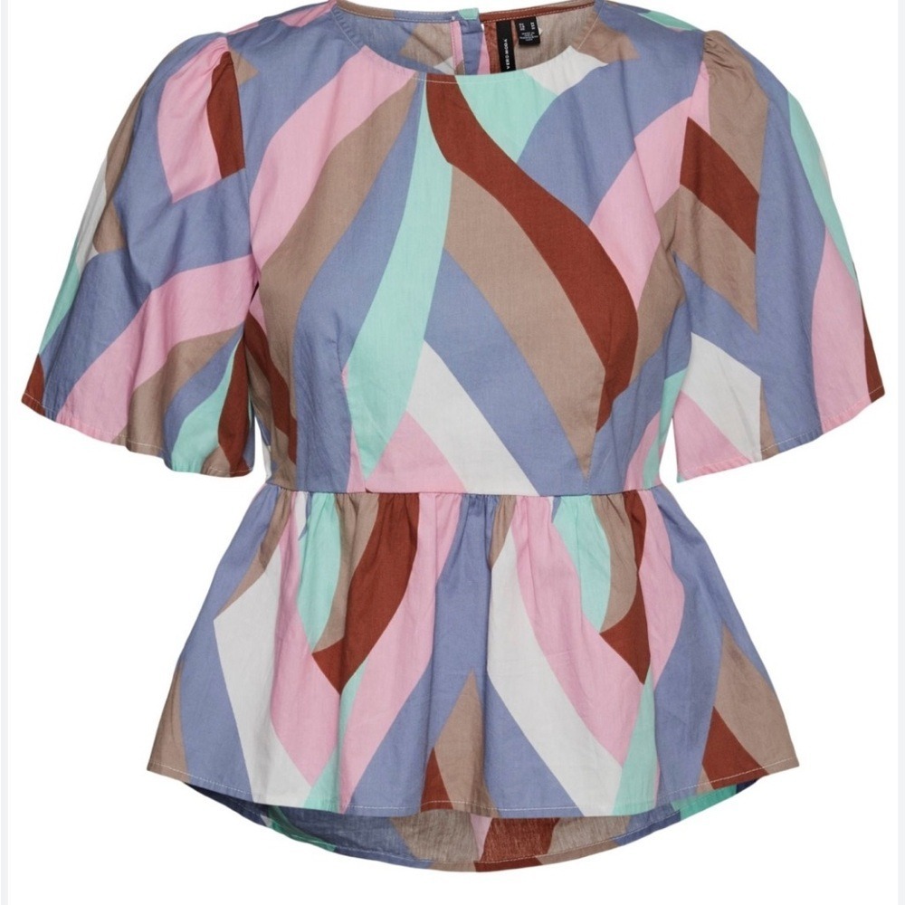 Vero Moda VMRILEY Abstract Swirl Peplum Top Multi Color Cutout Back Blouse sz‎ S